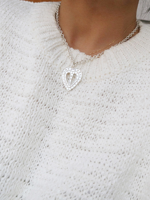 BIG HEART HEART NECKLACE