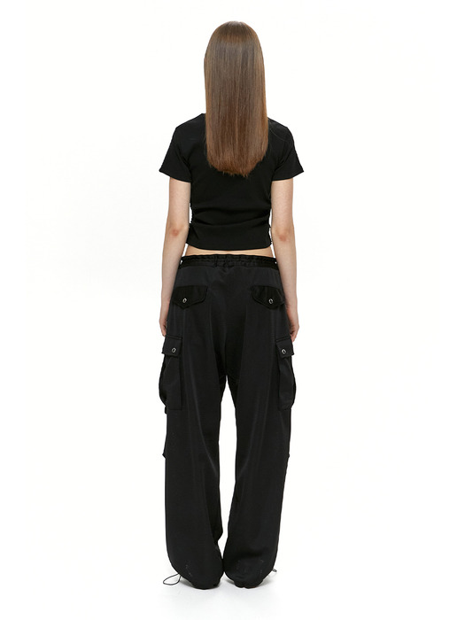 CUT OUT STRING TOP / BLACK