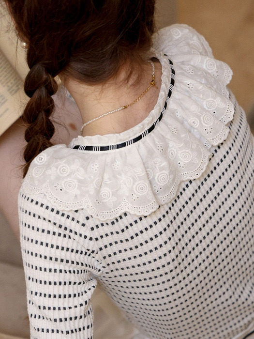 Cest_Frill lace long sleeve knit top