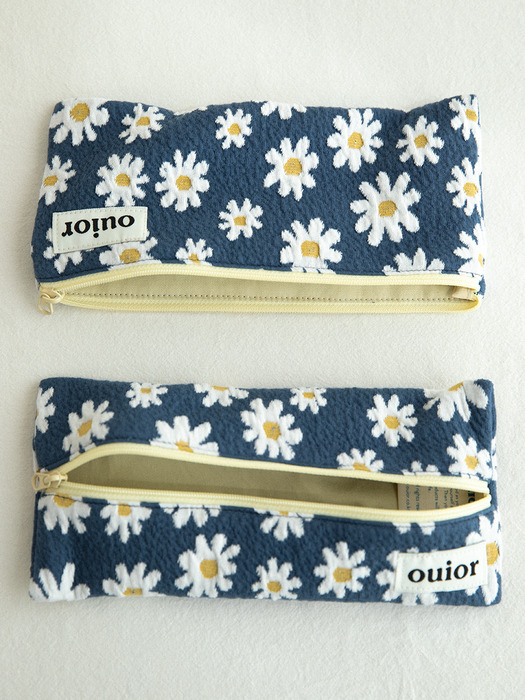 ouior flat pencil case - marguerite navy (middle zipper)