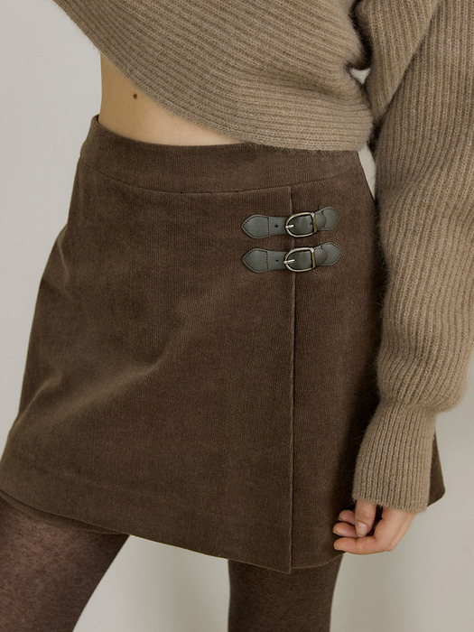 CORDUROY BOUCLE WRAP SHORTS_2COLOR