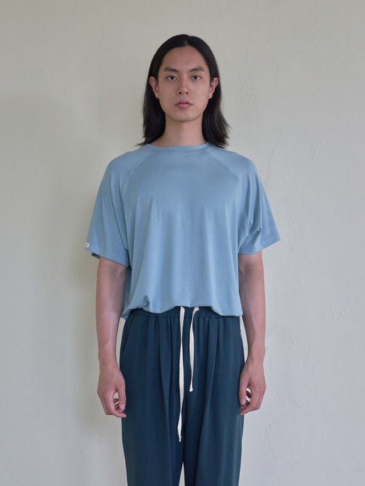 [MENS]  Flow Slit Top - Turquoise Blue