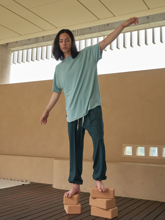 [MENS]  Flow Slit Top - Turquoise Blue