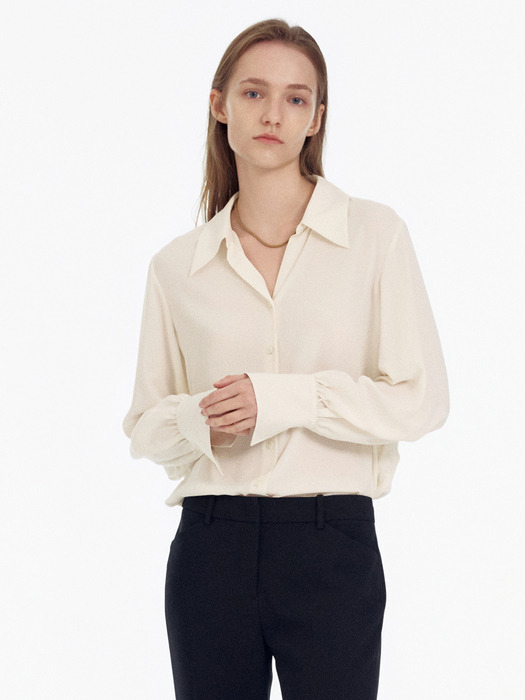 [Drama Signature] Wide Collar Silky Blouse_2color