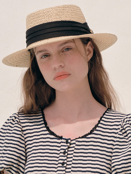 ROLA WIDE RATTAN HAT BLACK