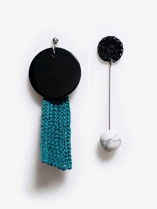 Composition knit earring