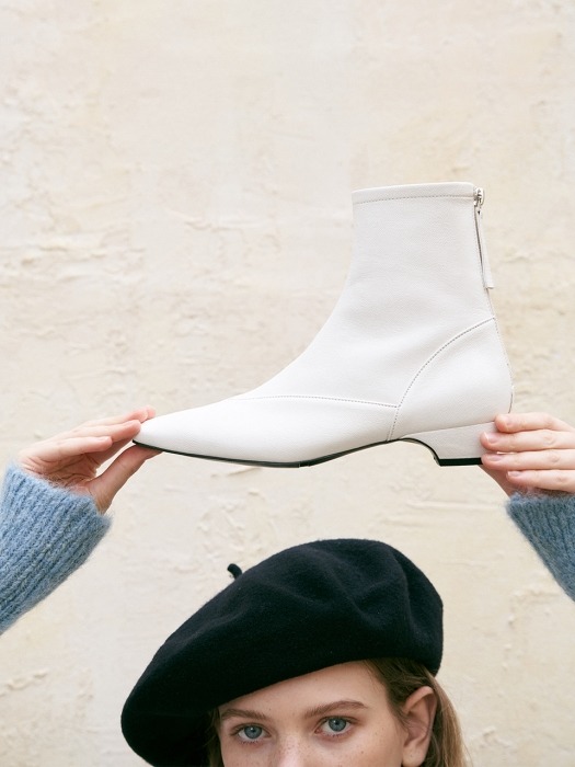 chloe ankle boots- ivory