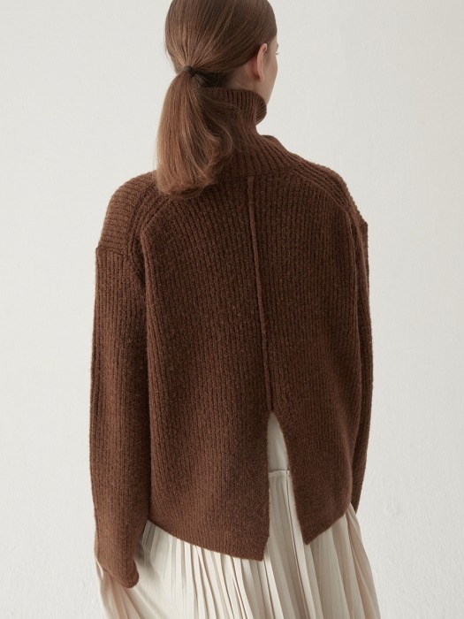 Alpaca turtleneck sweater - Brown