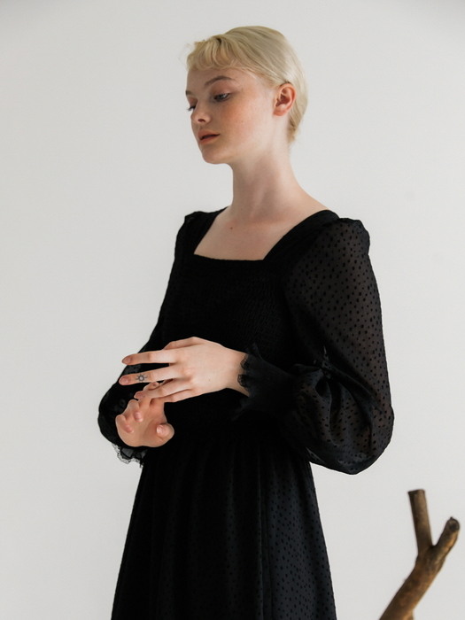 Gesmokte Longsleeve Dress