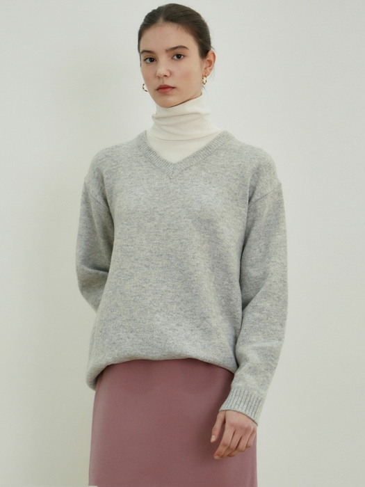 CLASSICAL SOFT V SWEATER_LIGHT GRAY