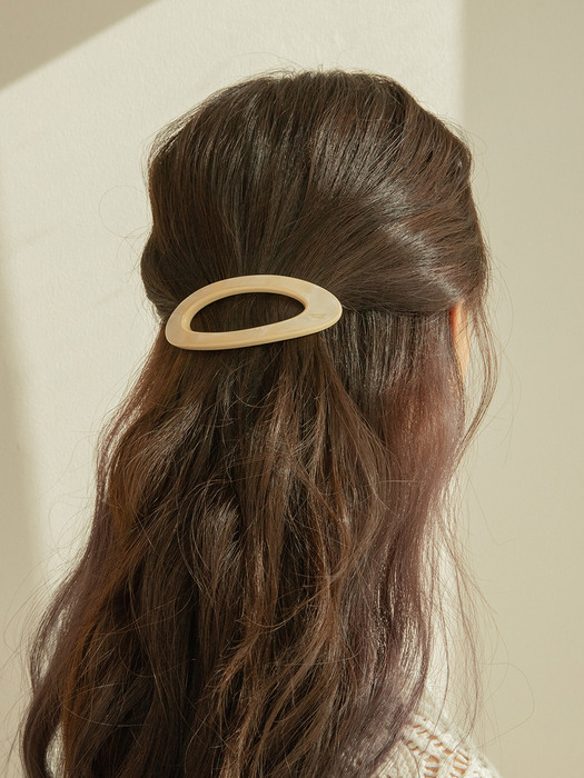 MARBLE ROUND HAIRPIN
