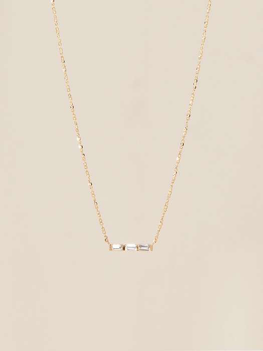 14k Pure Sappire Necklace