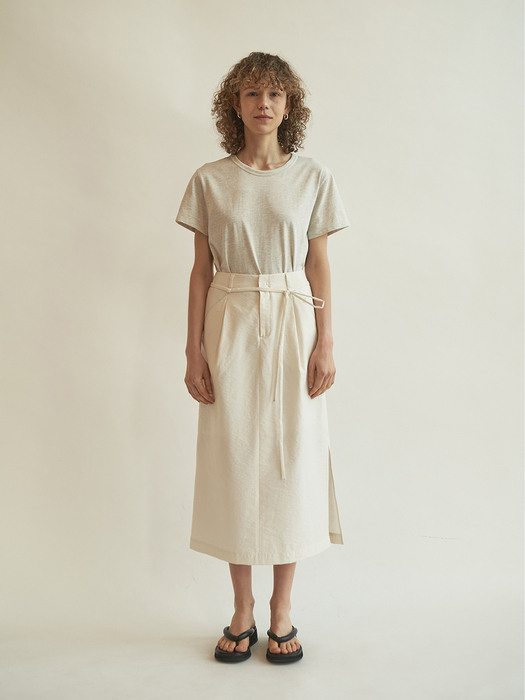 String detail side slit skirt (Cream)