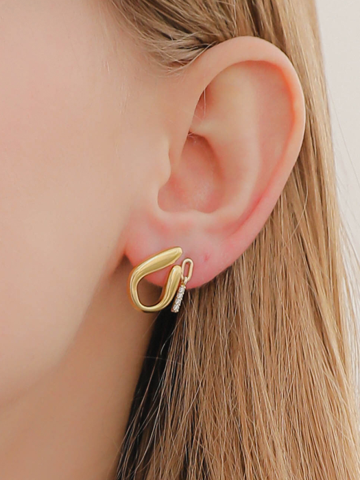 14K Cubic Bar drop Gold Earrings G0264