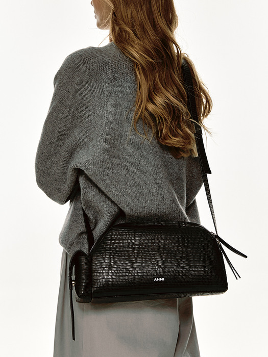 Lizard shoulder bag