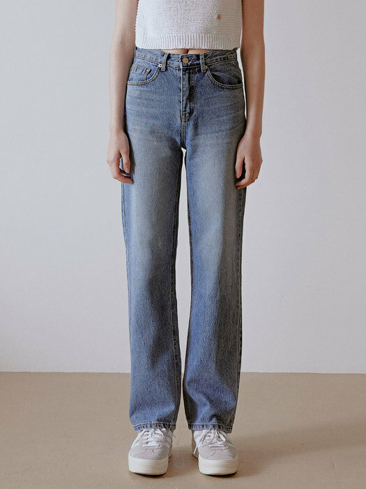 And standard denim pants (blue)