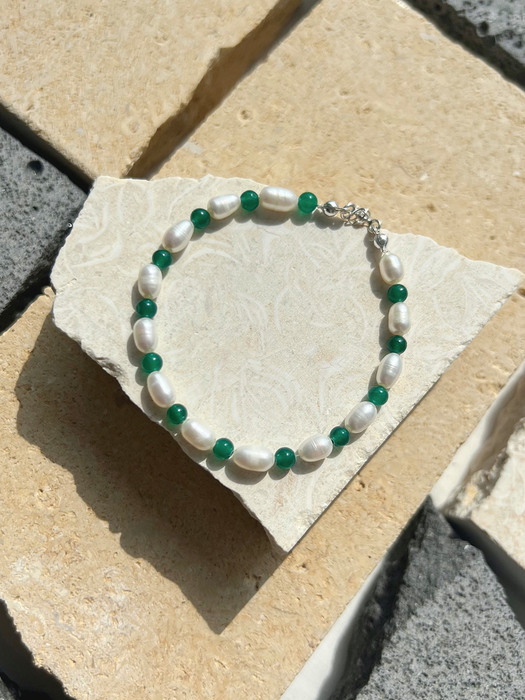 Green & Pearl Bracelet (Silver925) 담수진주 그린 백옥 실버 팔찌