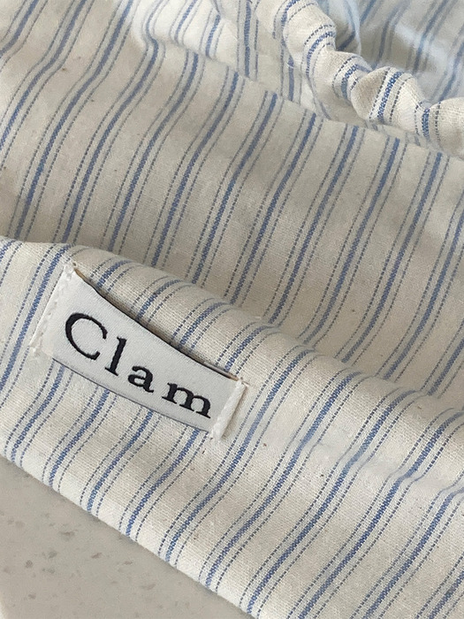 Clam string pouch _ Blue stripe