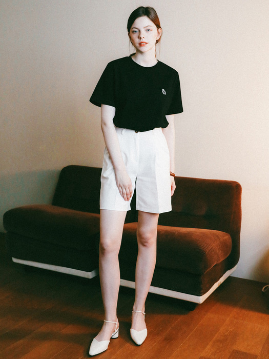 L&R Patch Point Short-Sleeved T-Shirt Black