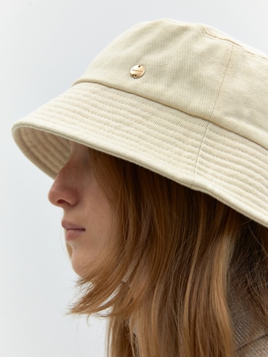 cotton twill bucket hat - light beige