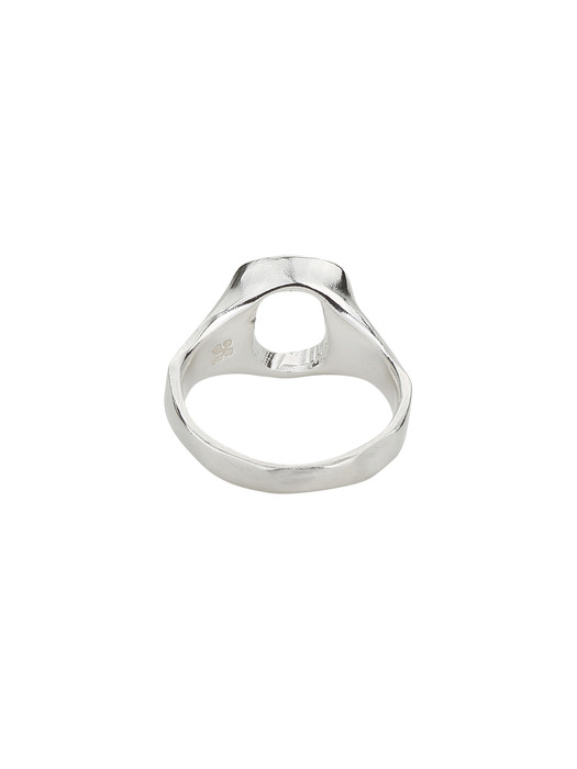 Square hole ring