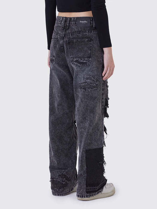 FRAYED PATCHED JEANS_BLACK