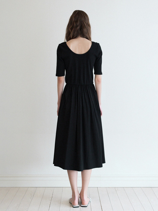 Round Long Dress-black
