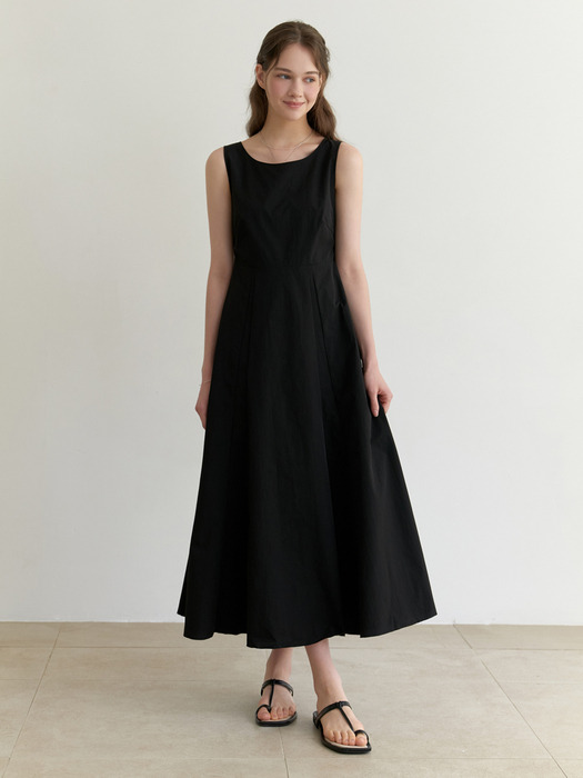 Basta sleeveless dress (black)