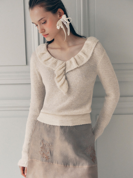 FRILL COLLAR KNIT IVORY