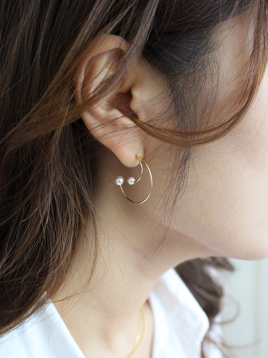 Poussette earring