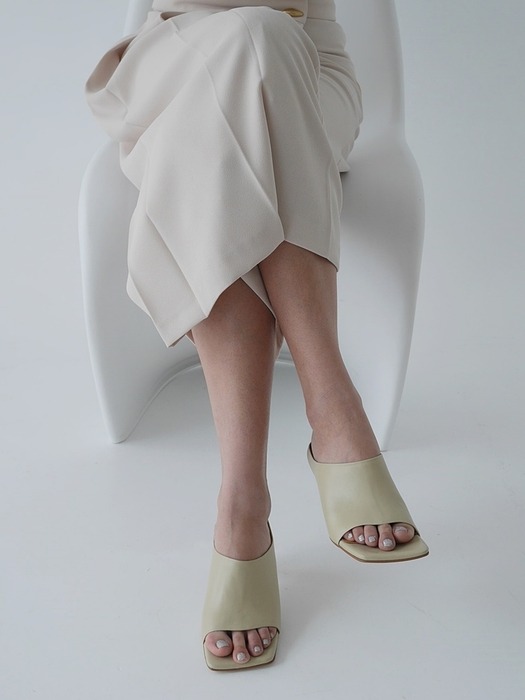 modern square unlined mules beige