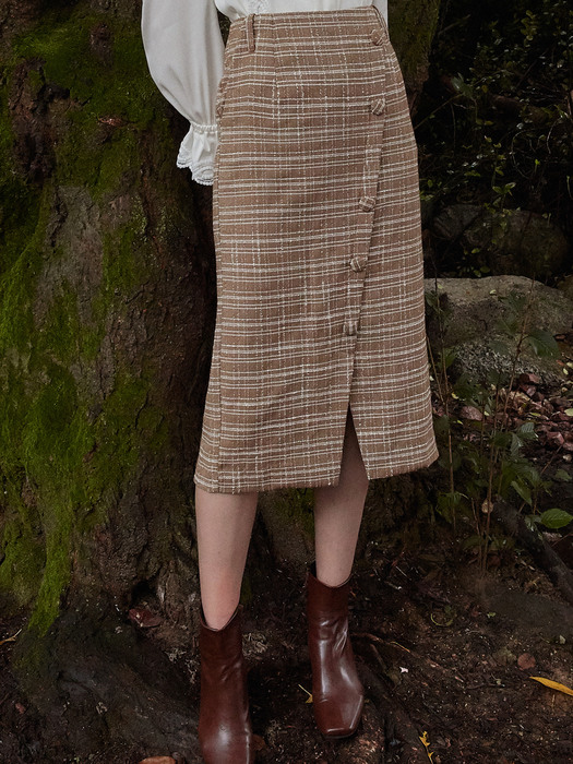 AMR1115 tweed button skirt (brown)