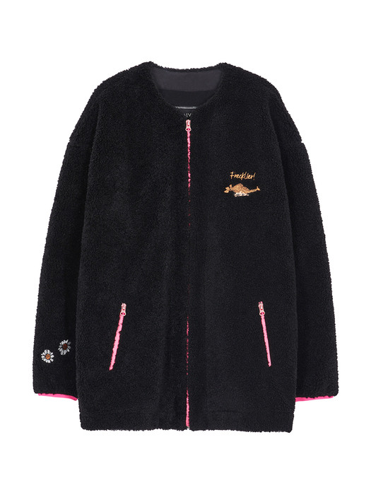 X PIPPI Embroidery Fleece Jacket in Black_VW0WJ0050