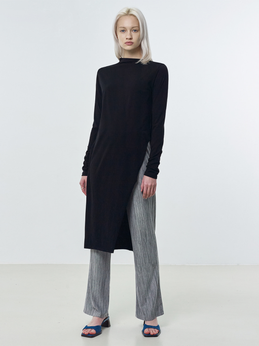 R SLIT LONG T-SHIRT