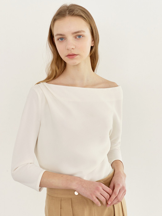 [미전시]ATHENA Boatneck dolman sleeve blouse (Cream)