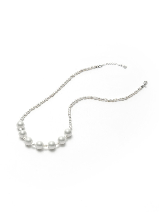 Natural Pearl Necklace, Manon