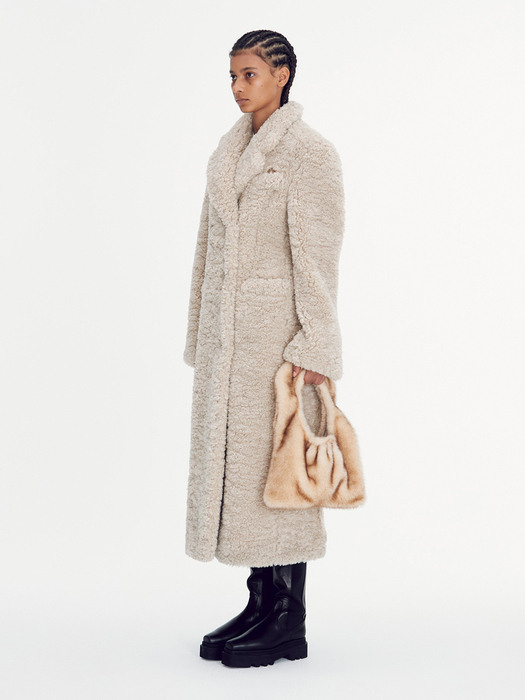 ECO-FUR DOUBLE-BREASTED TEDDY COAT (LIGHT BEIGE)