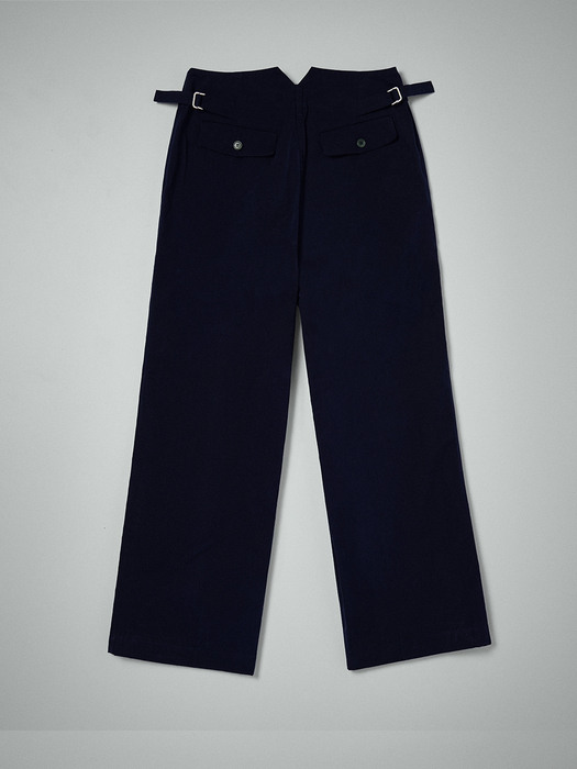 Army pants in navy chino