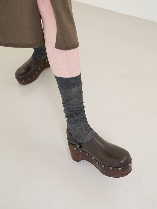 Zoe Clogs Leather Chocolate