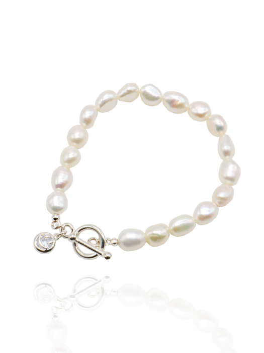 Freesia Fresh-Water-Pearl T-O Bar Silver Bracelet Ib183 [Silver]