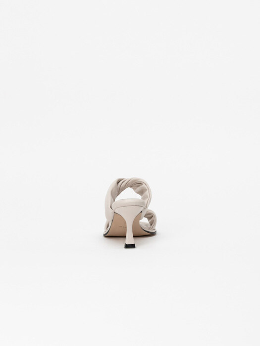 Nass Soft Mule Sandals in Ivory