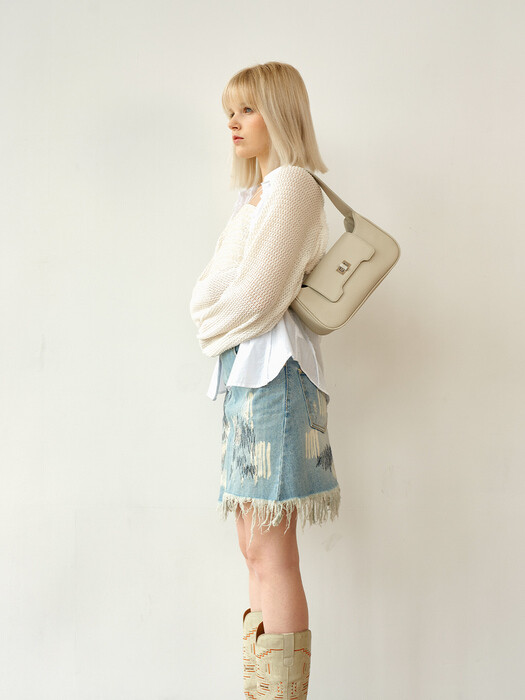 [단독]Osa Buckle Bag Off White