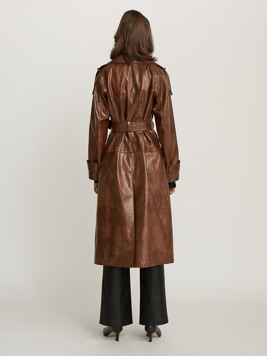 TEXTURED FAUX LEATHER COAT (BROWN)