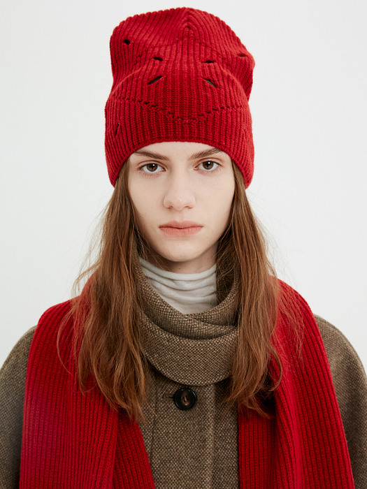 Argyle Hole Knit Beanie / Holiday Red