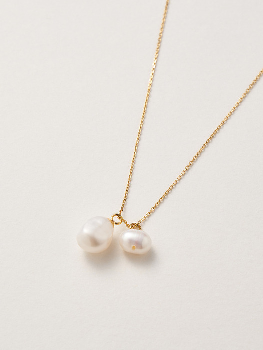 Britt Pearls2 Necklace (Short, Long)