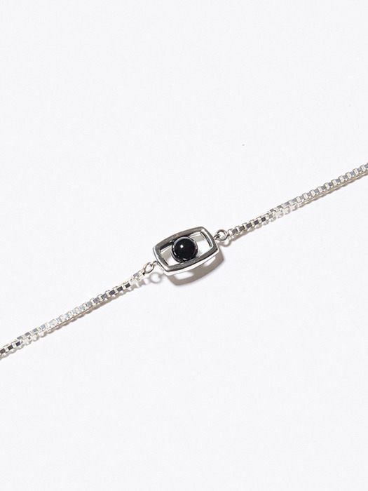 Rectangle UFO Onyx Bracelet (Silver)