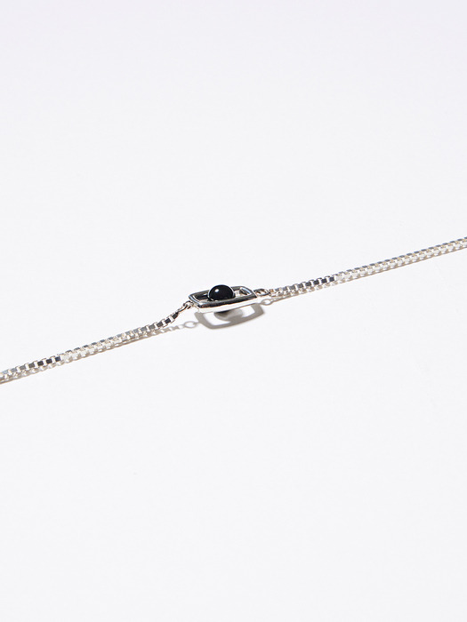 Rectangle UFO Onyx Bracelet (Silver)