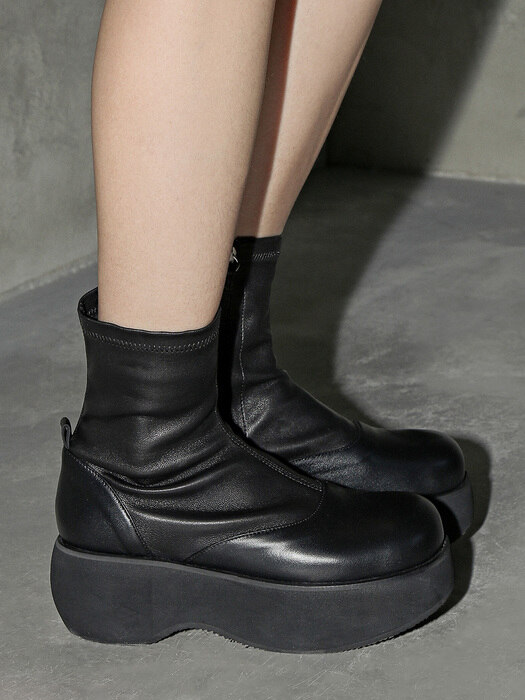 A111J Lain Ankle Boots