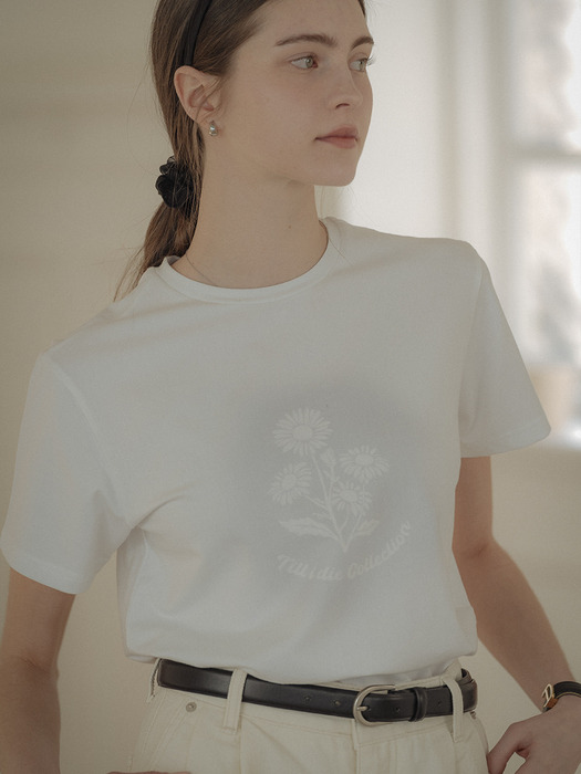 Daisy print half sleeve cotton t-shirt_Ivory
