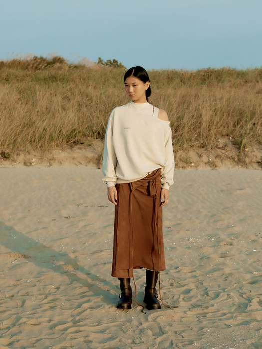 Lucy off-shoulder Sweatshirt _ melange ivory